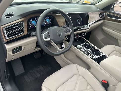 New 2026 Volkswagen Atlas SE AWD/4WD image 14