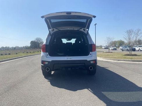 Used 2023 Honda Passport EX-L image 18