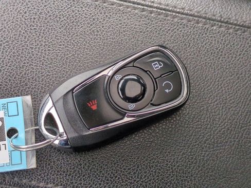 Used 2020 Buick Encore GX Preferred w/ Cold Weather Comfort Package image 42