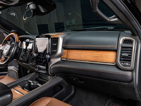 Used 2019 RAM 2500 Limited image 18