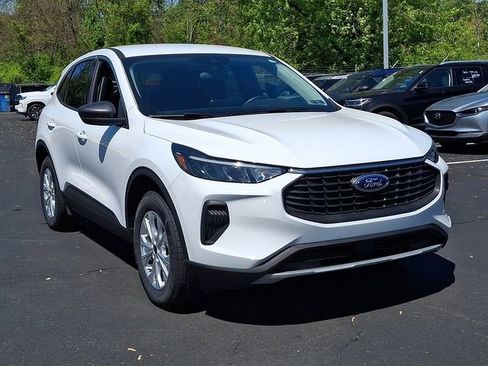 Certified 2024 Ford Escape Active AWD/4WD image 2