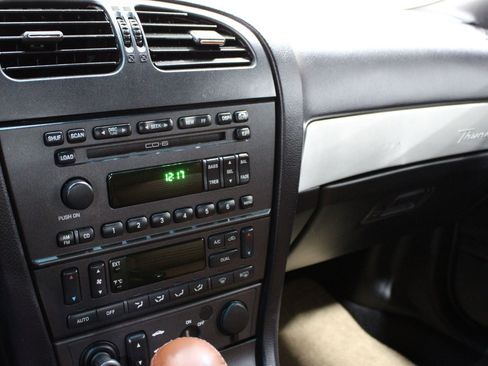 Used 2003 Ford Thunderbird RWD image 14