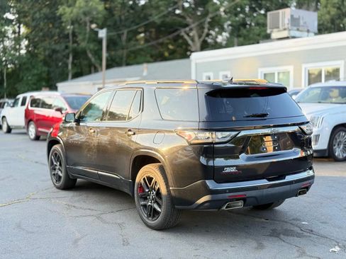 Used 2018 Chevrolet Traverse Premier w/ Redline Edition AWD/4WD image 4