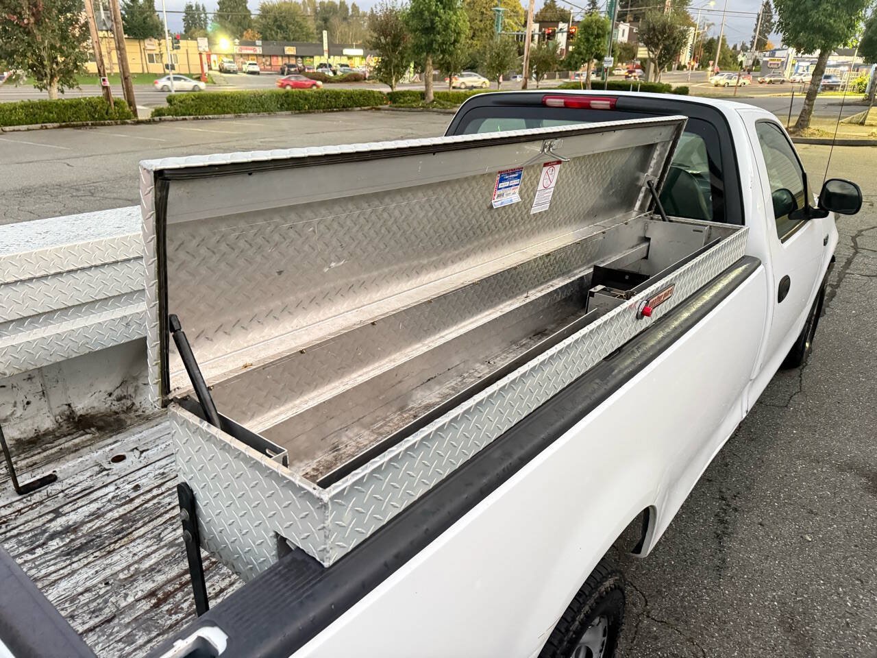 Used 2003 Ford F150 XLT RWD image 10