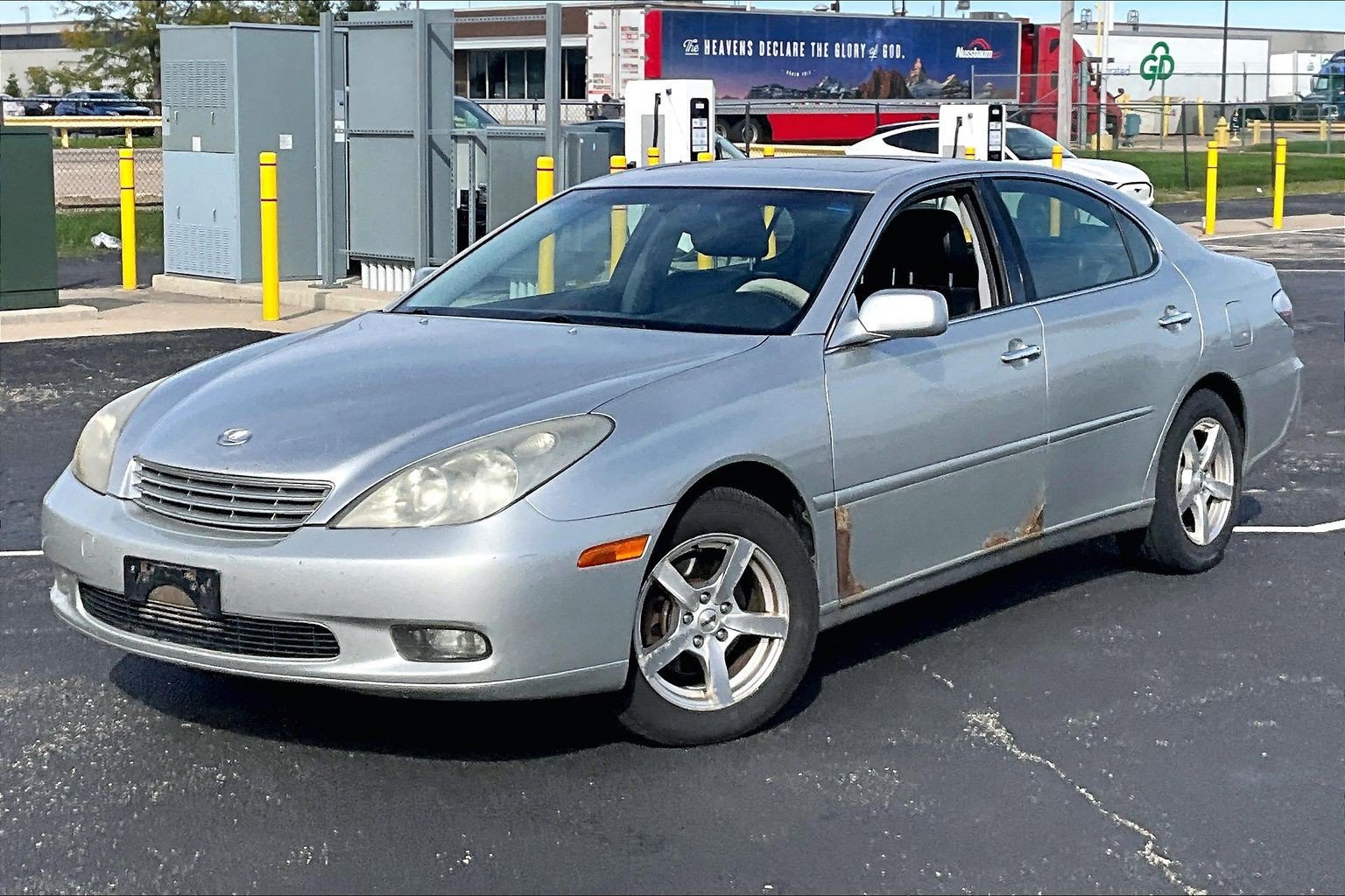 Used 2002 Lexus ES 330 FWD image 8