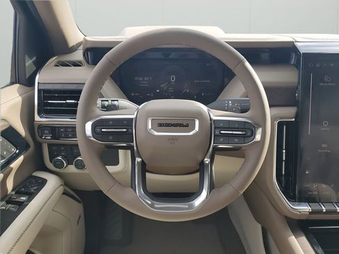 New 2026 GMC Yukon Denali w/ Sun & Power Step Package image 24