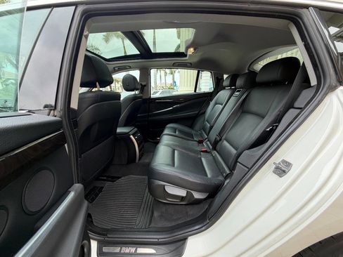 Used 2014 BMW 535i Gran Turismo xDrive w/ Premium Package image 92