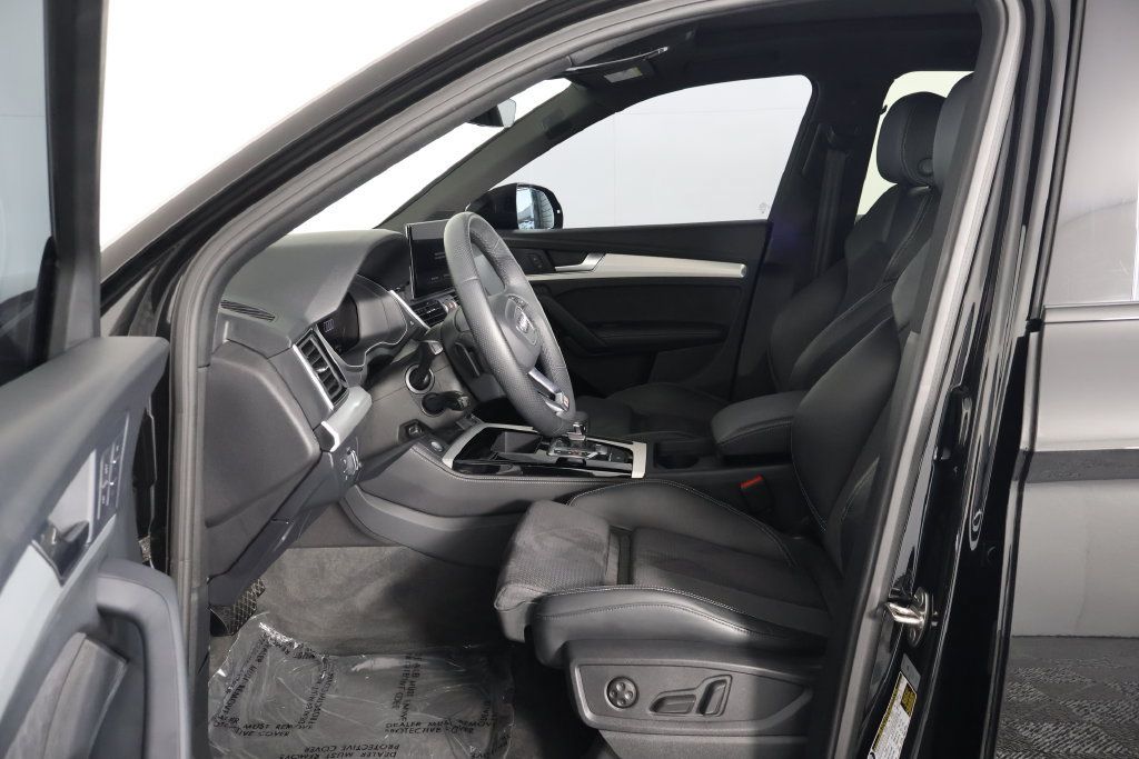 Used 2024 Audi Q5 e Premium Plus AWD/4WD image 10