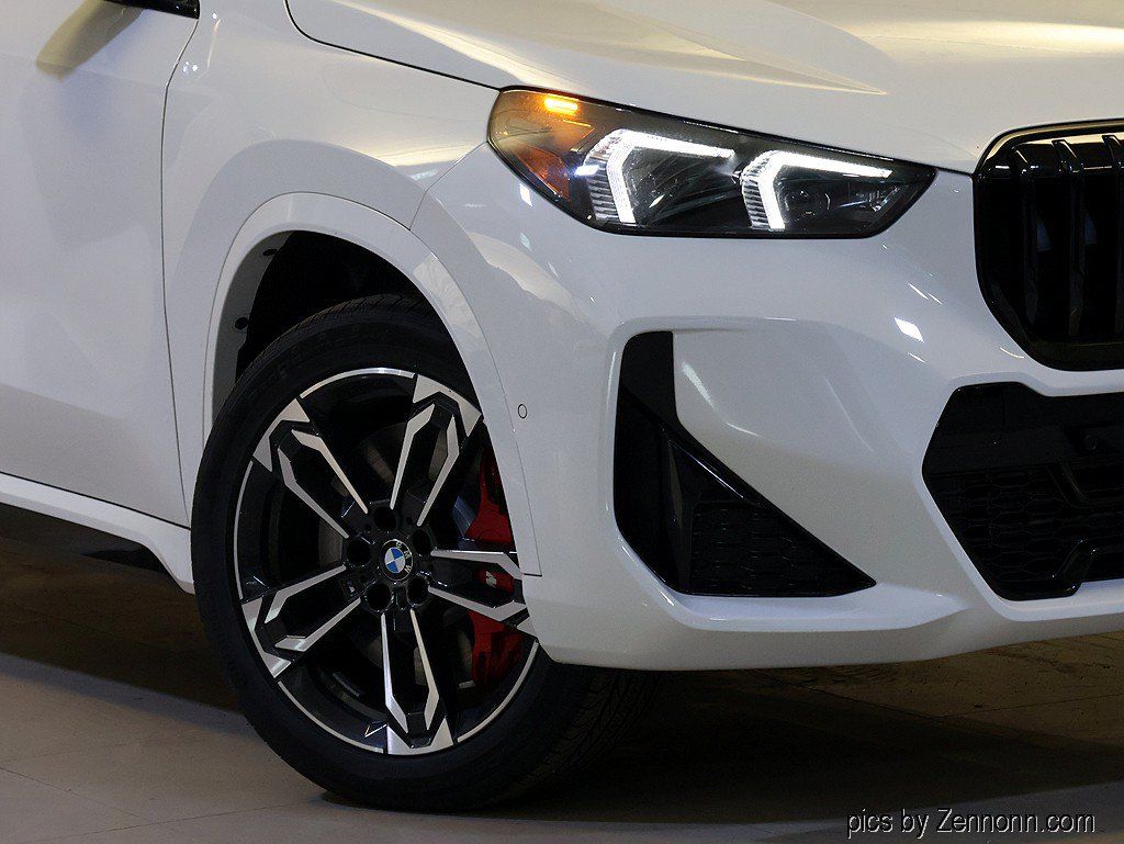 New 2027 BMW X1 xDrive28i AWD/4WD image 3