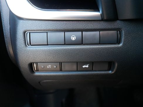 Certified 2022 Nissan Rogue SL w/ SL Premium Package image 26