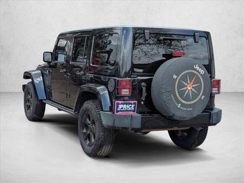Used 2015 Jeep Wrangler Unlimited Sahara AWD/4WD image 5