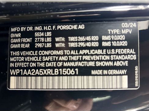 Used 2024 Porsche Macan Turbo w/ Premium Plus Package image 26