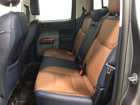 Used 2024 Ford Maverick Lariat w/ 4K Tow Package image 18