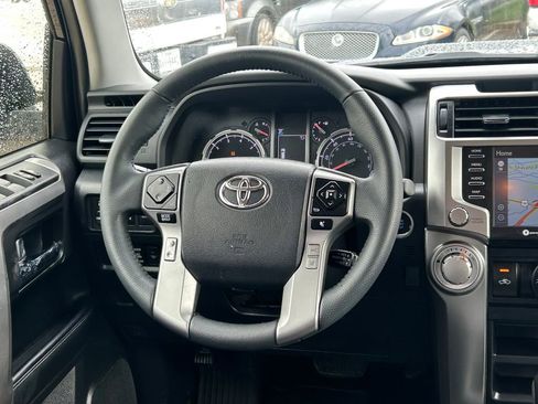 Used 2024 Toyota 4Runner TRD Sport RWD image 37