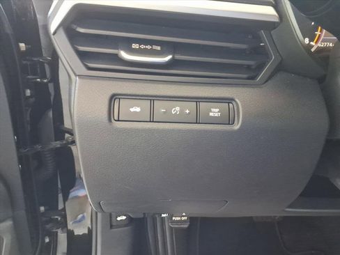 Used 2024 Nissan Altima 2.5 SV image 26