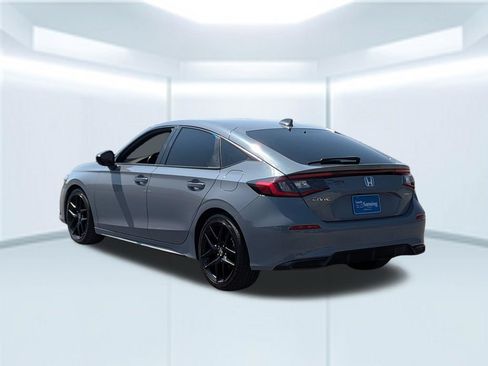 Used 2022 Honda Civic Sport image 3