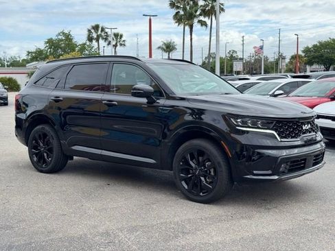 Certified 2023 Kia Sorento SX AWD/4WD image 7