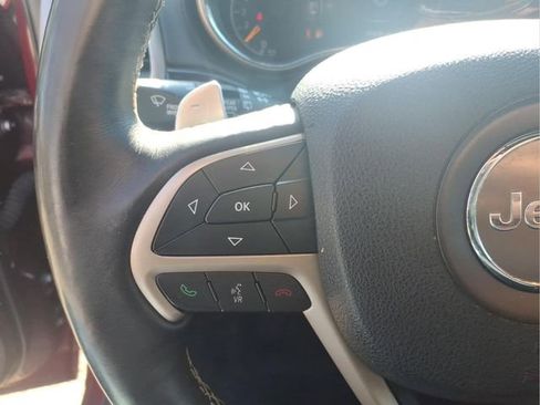 Used 2017 Jeep Grand Cherokee Overland AWD/4WD image 13