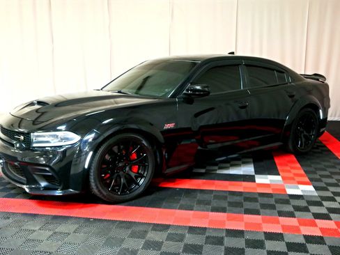 Used 2021 Dodge Charger Scat Pack RWD image 2