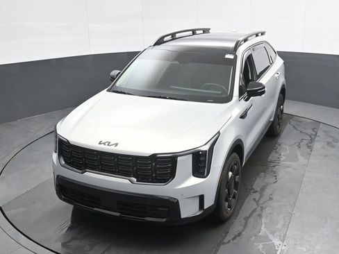 Used 2026 Kia Sorento SX image 41