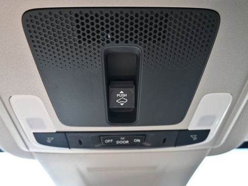 Used 2024 Honda CR-V EX-L image 34