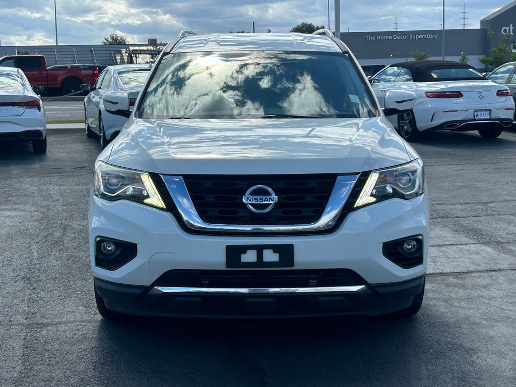 Used 2018 Nissan Pathfinder SV FWD image 10