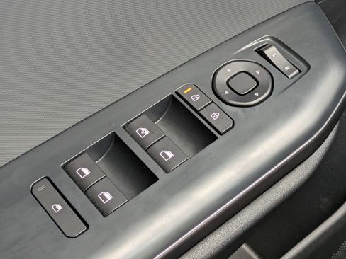 Certified 2025 Kia K4 LXS image 16