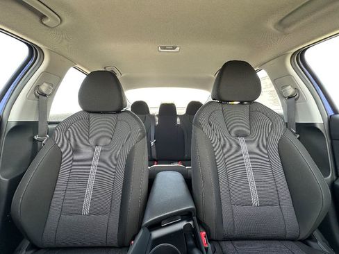 New 2025 Hyundai Elantra SE w/ Cargo Package image 9