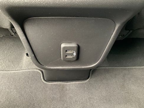 Used 2019 Chevrolet Equinox LS w/ LS Convenience Package AWD/4WD image 27