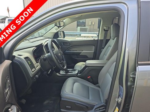 Used 2021 Chevrolet Colorado W/T w/ WT Convenience Package RWD image 6