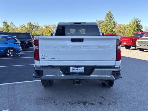 Used 2024 Chevrolet Silverado 2500 LT image 8