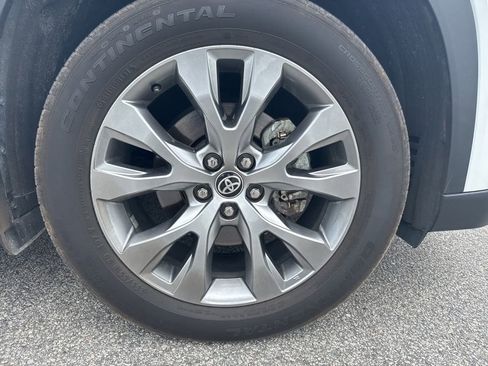 Used 2024 Toyota Grand Highlander Limited image 7