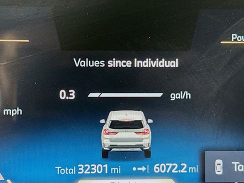 Used 2025 BMW X1 xDrive28i image 19