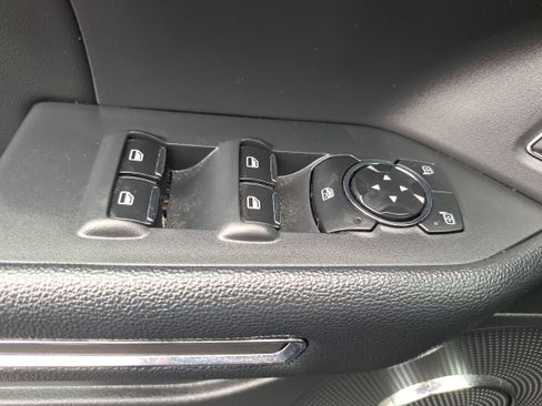 Used 2024 Ford Expedition XLT AWD/4WD image 28