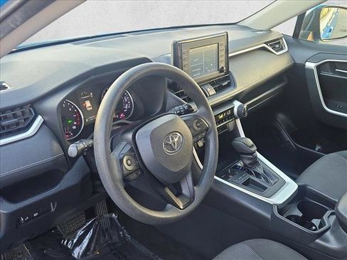 Used 2019 Toyota RAV4 XLE FWD image 10