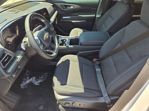 New 2026 Chevrolet Traverse LT w/ Enhanced Driving Package image 6