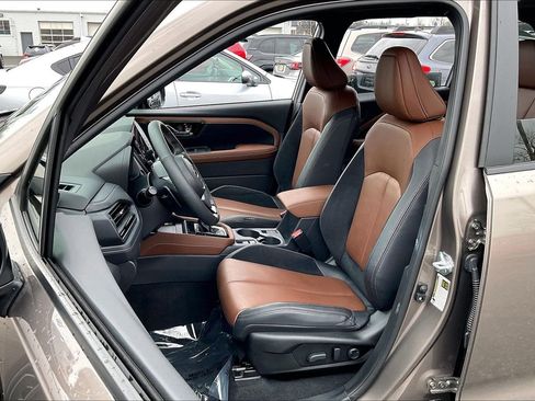 Certified 2025 Subaru Forester Touring image 8