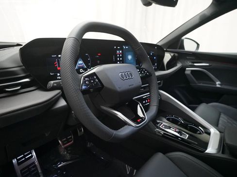 New 2025 Audi SQ5 Premium Plus image 8