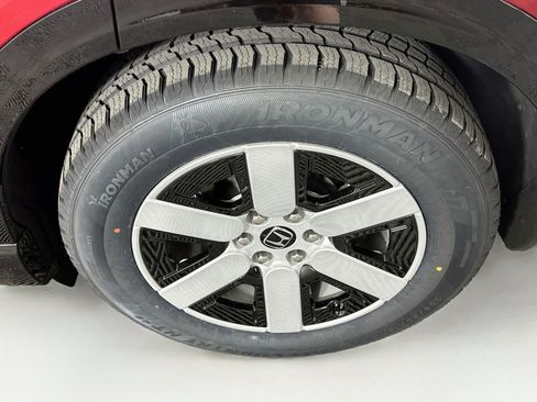 Used 2024 Honda Prologue Touring image 11