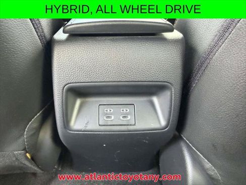 Certified 2024 Toyota Corolla SE AWD/4WD image 24