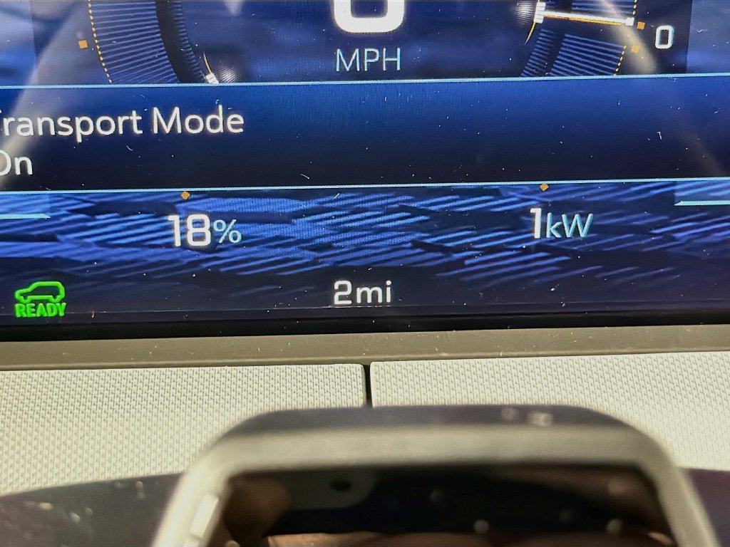 New 2027 Chevrolet Bolt LT w/ Super Cruise Package FWD image 12