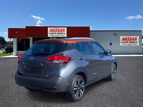 Used 2020 Nissan Kicks SV FWD image 4