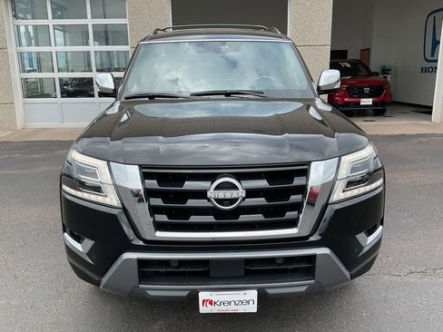Used 2023 Nissan Armada Platinum w/ Cargo Package AWD/4WD image 2
