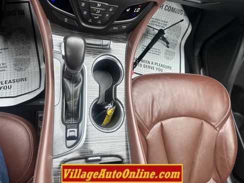 Used 2017 Buick Envision Essence AWD/4WD image 26