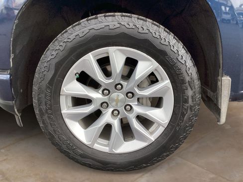 Used 2022 Chevrolet Silverado 1500 Custom w/ Safety Confidence Package image 32