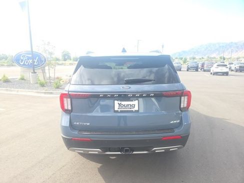 New 2026 Ford Explorer Active w/ Active Comfort Package AWD/4WD image 5