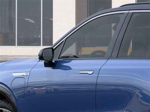 New 2026 Cadillac Vistiq Premium Luxury image 12