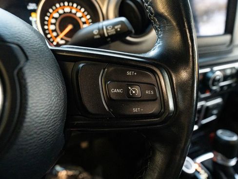 Used 2020 Jeep Wrangler Unlimited Sport S AWD/4WD image 32