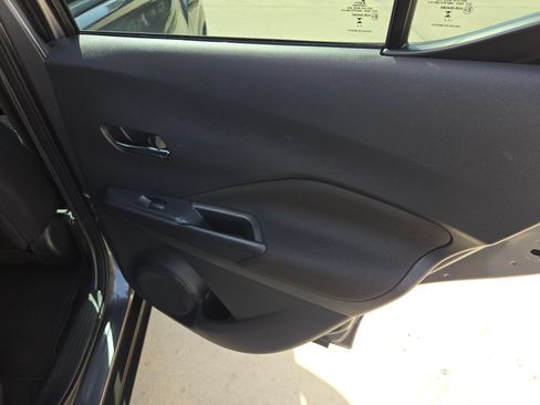 Certified 2024 Nissan Kicks SV FWD image 26