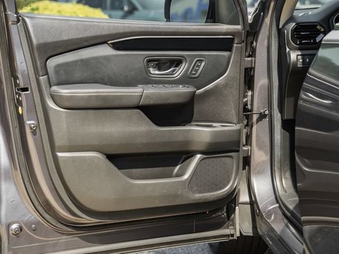 Used 2024 Honda Pilot EX-L image 38